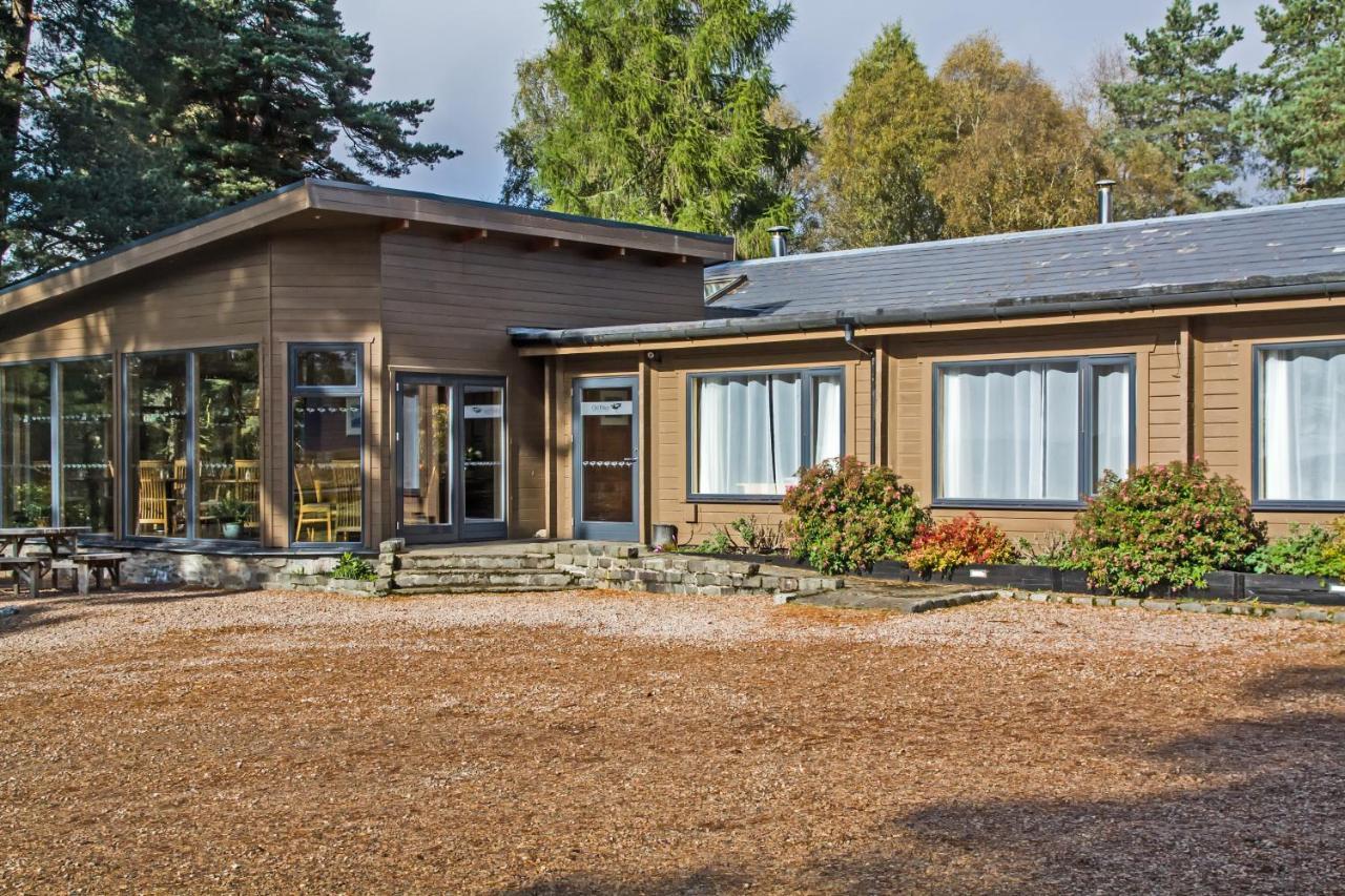Old Pines Hotel And Restaurant Spean Bridge Exterior photo