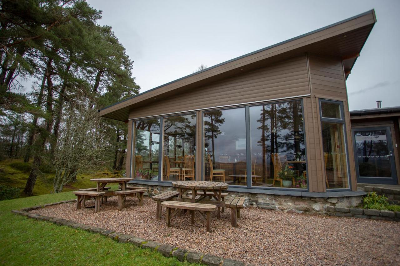 Old Pines Hotel And Restaurant Spean Bridge Exterior photo
